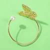 Bangle Gold Color Ridestone Butterfly Pearl Opening Verstelbare armband voor vrouwelijke meisjes Bohemia Hollow Out Gifts