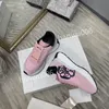 Top New Men Women Brand Mander Buty Casual Sneaker Kobiety Sneakery Białe czarne zielone żagiel Chicago Kentucky Mens Sports Buty