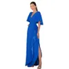 Blaue, seitlich geschlitzte Kleider für die Brautmutter mit kurzen Ärmeln, Hochzeitsgastkleid mit V-Ausschnitt und bodenlangem Empire-Taillen-Abendkleid
