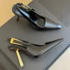 Nouvelle escarpins à boucle en cuir breveté chaussures chaussures talons stiletto sandals10.5 cm robe de créateurs de luxe pour femmes