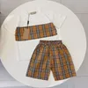 Tasarımcı Bebek Giysileri Kızlar Küçük Koku Kıyafetleri Yaz Çocuk Kısa Kollu Pamuk Gömlek Elbise Klasik Yakel Özel Kumaş Boyutu 90cm-160cm A1
