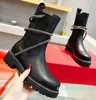 Orm insvept platt botten casual martin boot designer skor rund tå elastiska tyg mode stövlar