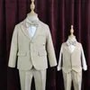 Set di abbigliamento Bambini Abito da sposa formale Fiore Ragazzi Compleanno Abito Bambini Host Performance Celebrazione Festa Piano Show Costume R231106