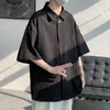 Męskie koszule Summer Letni krótkie rękawie Mężczyźni Modne Plisted Streetwear Loose Ice Silk Men duże rozmiary M-5xl