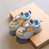 Hotsell 2023 Kids Sneakers Dzieci swobodny buty siatka oddychające dla dzieci buty dla dzieci chłopcy dziewczęta trampki Flats Buty na zewnątrz trampka rozmiar 21-