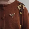 Broches de feuilles de libellule créative pour femmes épingles de vêtements anti-glare accessoires de bijoux accessoires pour femmes décoration