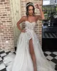 Ligne Berta une robe pour les paillettes de mariée Appliques Sweetheart Marid Robes de mariée Vestidos de Novia Slit Designer Bridal Robes PPLIQUES ES SIGNRIER