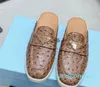 Zapatos casuales de diseñador Voces interiores deformadas Hombres Mujeres Gamuza Penny Cookie Pink Baby Shower Blue Sea