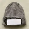 2023 Designer deux lentilles lunettes lunettes bonnets hommes chapeaux tricotés chapeaux de crâne en plein air femmes uniesex hiver bonnet noir gris bonnet111