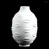 Vases Artists 3D Lip Potted Plants White Pottery Vase Dry Flower Insert Artist Residence Decorative Ornaments Modern Home Decor