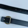 Cintura di design di lusso Cintura in pelle da donna di moda Larghezza 2,5 cm 1,3 cm Fibbia classica vintage con lettera con abito Accessori per abiti piccoli Cintura sottile