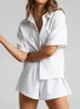 Survêtements pour femmes Coton Lin Costume d'été Shorts et chemise pour femmes Blanc Deux pièces Ensemble Survêtement pour femmes Boutons doux à manches courtes