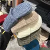 Chapeau de pêcheur tricoté brodé pour femmes, chapeau chaud en laine pour couple, toutes les paires, sports de ski, vente en gros, nouvelle collection