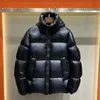 Designer Down Jacket Mens Parka Puffer Jacket Homme Femme Haute Qualité Chaud Down Jacket Goose Épaissie Chaud Résistant Aux Intempéries Couple Classique Casual Mode Taille S-XXL