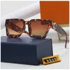 Designer Zonnebril Heren Hoogwaardige 6 kleuren Sunglass Luxe Lookglas Dames Men Men Mode Street Trend Glazen Sun Glass UV400