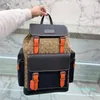 zaino di design di lusso borsa di lettera zaino di lusso di design di grande capacità Borsa da trekking per temperamento 55 zaino regalo Materiale Stili di pelle buoni