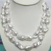 enorme 15-28MM mer du sud verdadero collar de perlas barrocas blancas 35 libras272R