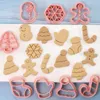 Baking Moulds 8 PCS Christmas Series Biscuit Mold Set Festive Shapes PP Material Cookie Molds