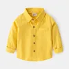 Barnskjortor Baby Boys Shirt Långärmad solid färg Spring Autumn Single Breasted Slå ner krage blus toppar 230407