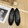 Designer Woman Dress Shoes Ballet Flat Leather Loafers Fashion Cowhide Velvet Dance Wedding Party Shoe