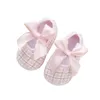 Adorables chaussures de princesse pour bébé fille de style coréen : semelle souple avec nœud papillon pour nouveau-nés (0 à 8 mois)