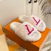 Designer Fuzzy Slippers Womens Luxury fur Slides Winter Warm letters Brand Woman Loafers Shoes Flat Slider Mule Wool Fluffy Slipper Pink White Furry Sandals