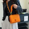 Sacs à bandoulière début d'automne nouveau sac carré tête d'aigle 2023 sac à main plissé à la mode et à la mode sacs à main croisés pour femmestylishhandbagsstore