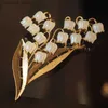 Pins Brooches Trifari Vintage Medieval Moonlight Lily of the Rings Birthday Ribbon Western Antique Women's Breastpins Free Delivery Q231107