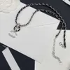 Menshänge Designer Halsband smycken lyxiga halsband mode för män kvinnor trendig personlighet clavikel kedja kristall pärla bröllop gåva