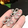 Orecchini pendenti 2023 colore argento zircone girasole regali di compleanno di gioielli per feste di moda di personalità femminile di lusso