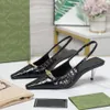 Slingbacks أنيقة نساء 5.5 سم كعب الكعب أحذية كلاسيكية مربعة إصبع أخمص القدمين مصمم فاخرة أحذية حجرية غير رسمية النمط الحزام في الكاحل صندل