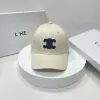 Ball Caps Designer Chapeaux Broidered Baseball Cap femelle Summer Casual Hundred Take Sun Protection Hat 30