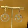 Luxus-Ohrstecker für Damen, Designer-Diamanten, Creolen-Anhänger-Ohrring für Frauen, Gold-Ohrstecker, kleine Ohrstecker, L-Designer-Schmuck, Verlobung, Braut, mit Box