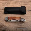 Högkvalitativ lejon Auto Tactical Folding Knife 8Cr13Mov Satin Blade Trähandtag Utomhus EDC Pocket Knives med nylonhölje