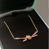 Ketting Ism T-serie nieuwe gedraaide knoop voor dames licht en minderheid roségouden strikketting ketting hoogwaardige roze designer materialen Tiff