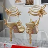 Rene Caovilla Margot Kristal Pembe Sandal Altın Kelebek Stiletto Topuk Akşam Tasarımcısı Yılan Kayışı Ayak Bileği Kadınların Yüksek Sandaletlerinin Çevresinde