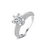 MOSSANITE DIMENT RING S925 STRIBLING SIX Six Claw Full Diamond Pierścień Wedding Pierdzie Pierścień Pierścień Europejska Moda Znakomity Pierścień Walentynki Gift SPC