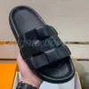 Krem Siyah Lüks Kadın Beyaz Slipper Waterfront Mule Platform Slayt Slide Maxi Damier Kontrol Köpük Su geçirmez Sandal Adam Tasarımcı Ayakkabı