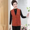 Gilet da donna Primavera Autunno Moda Solido Gilet monopetto senza maniche Donna Taglie forti Tasca Nonna Maglia maglione Gilet C33