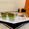 Zonnebrillen Designer Men Luxe Z1811e Fashion Classic Transparant Frame Color Lens Mens mannelijke zonnebril Rijvakantie Anti-UV400 met doos sfoz