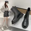 Buty Białe kostki buty koronkowe na płaskie buty buty luksusowe designerskie okrągłe palence platforma Low Ladies 2021 Botas de Mujer AA230406