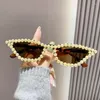 Okulary przeciwsłoneczne moda retro cat eye perły trójkąta rama disco impreza Uv400 Sun Shades okulary kobiety osobowość okulary