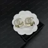 2022 Marka 18k Altın Kaplama Tasarımcıları Çift Harfli Saplama Klipsi Zincir Geometrik Lüks Kadınlar 925 Gümüş Kristal Rhinestone Küpe Düğün Partisi Jewerlry