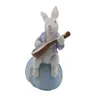 装飾的なオブジェクトの図形イースターバニーデコレーションかわいいミュージシャンのウサギの像はイースターエッグをホームオフィスパーティーに持ち込む230406