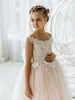Vestidos de niña de encaje de tul con flores para niñas hasta blanco para niños boda Parti Bridesmai Maxi vestido de fiesta comunión noche