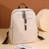 Okul çantaları su geçirmez naylon sırt çantası kadınlar için kore moda basit büyük kapasiteli şok geçirmez iş dizüstü bilgisayar çantası öğrencileri seyahat