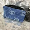 Denim azul designer compõem saco moda senhora lavagem bolsa cosmética zíper bordado sacos de maquiagem viajar bolsa de higiene pessoal