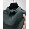 Polos masculinos verão high end respirável camisa polo masculino oco de manga curta gelo seda negócios camiseta masculina roupas de marca casual