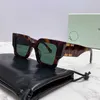 Gafas de diseñador 2023 Nuevas gafas de sol para hombres Caja de ow mismo Moda de mujer blanca