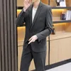 Abiti da uomo di alta qualità (pantaloni da completo) Versione coreana Moda casual Abito da festa da uomo Abito da uomo sottile in due pezzi